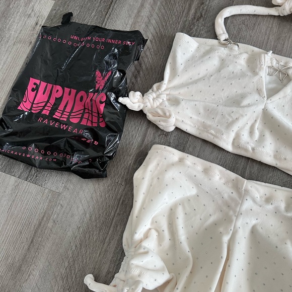 Euphoric Ravewear Cream Dreamwave Diva set - Picture 3 of 5